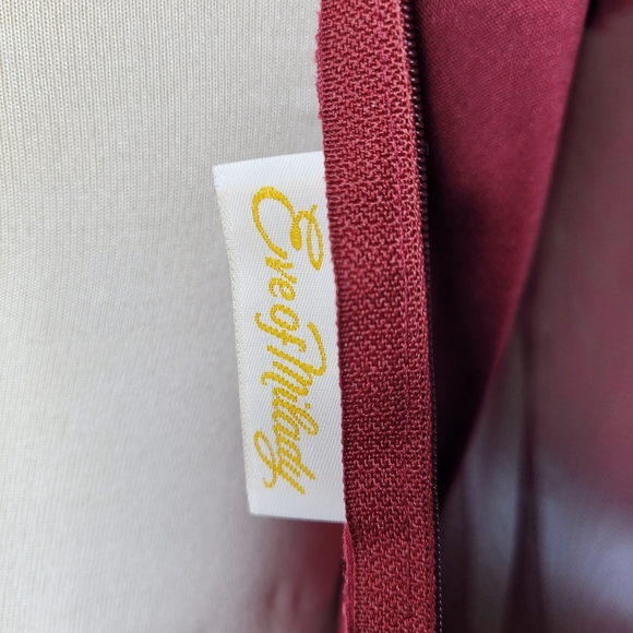 Vintage Eve of Milady Gown Victorian Inspired Lace Illusion Neckline Romantic - Picture 10 of 11